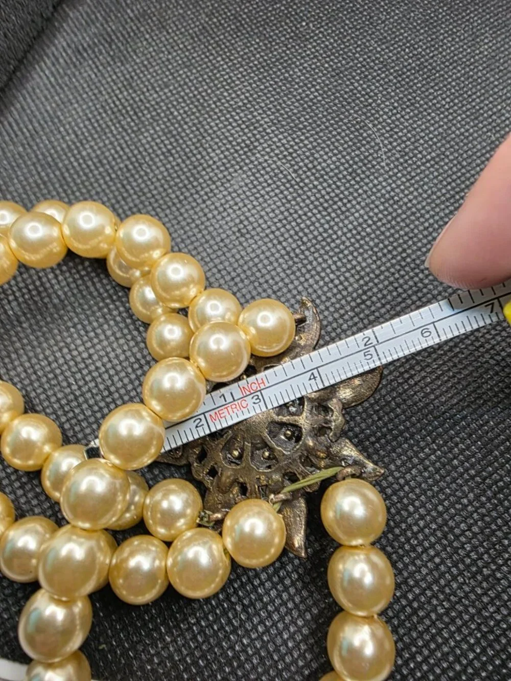 Vintage 3 Strand Faux Pearl Stretch Bracelet Amber Rhinestone Starburst Flower